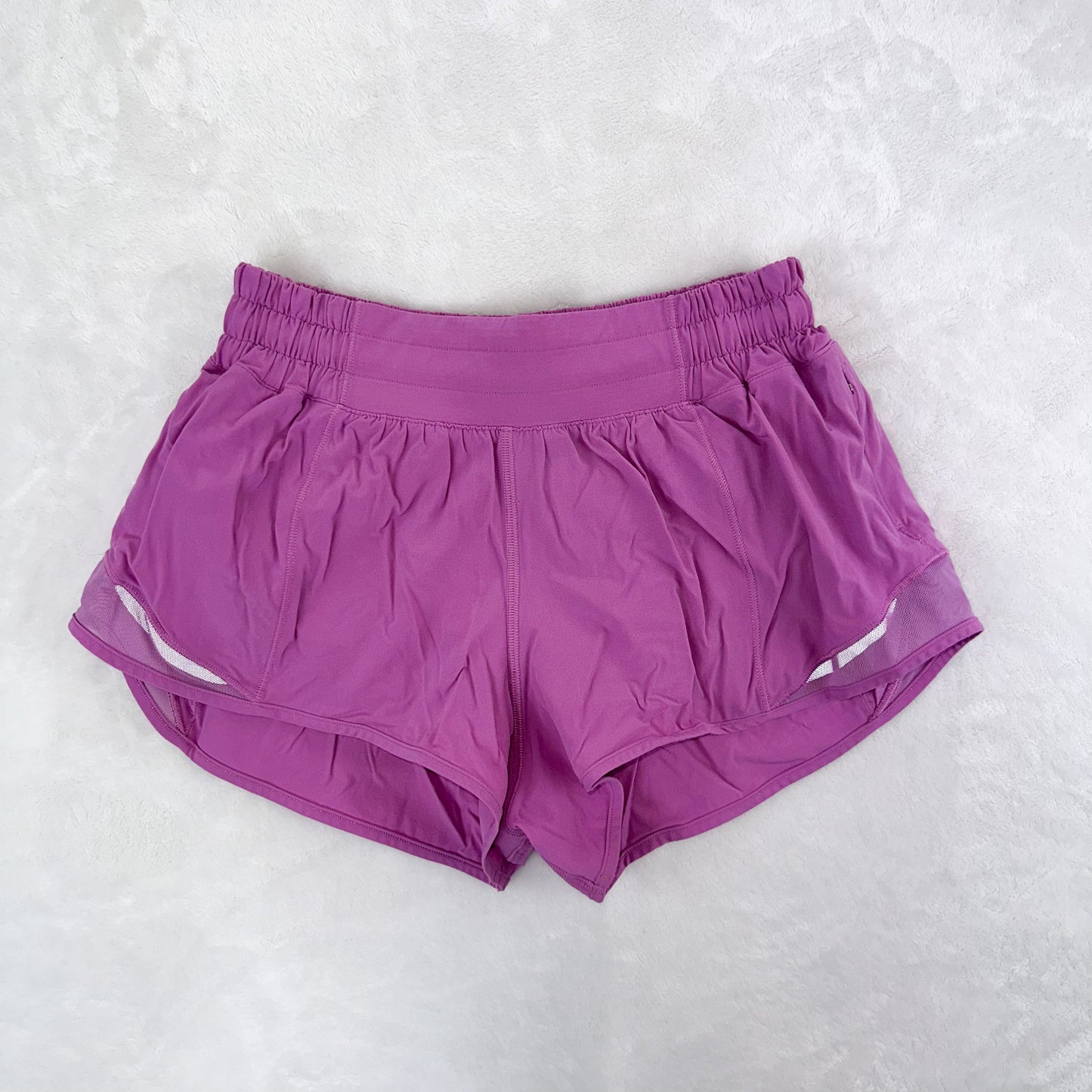 Size 4 Magenta Glow Hotty Hot Short 2.5”
