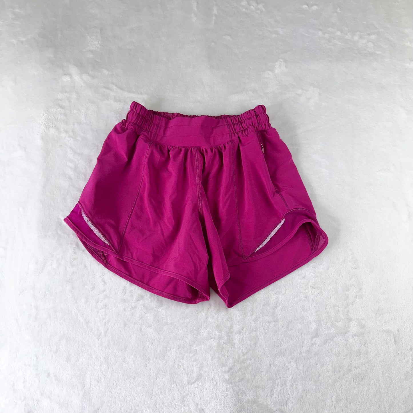 Size 2 Ripened Raspberry Hotty Hot Short 4”