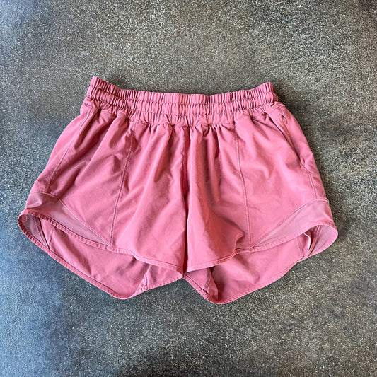 Size 6 Dark Canyon Hotty Hot Short 4”