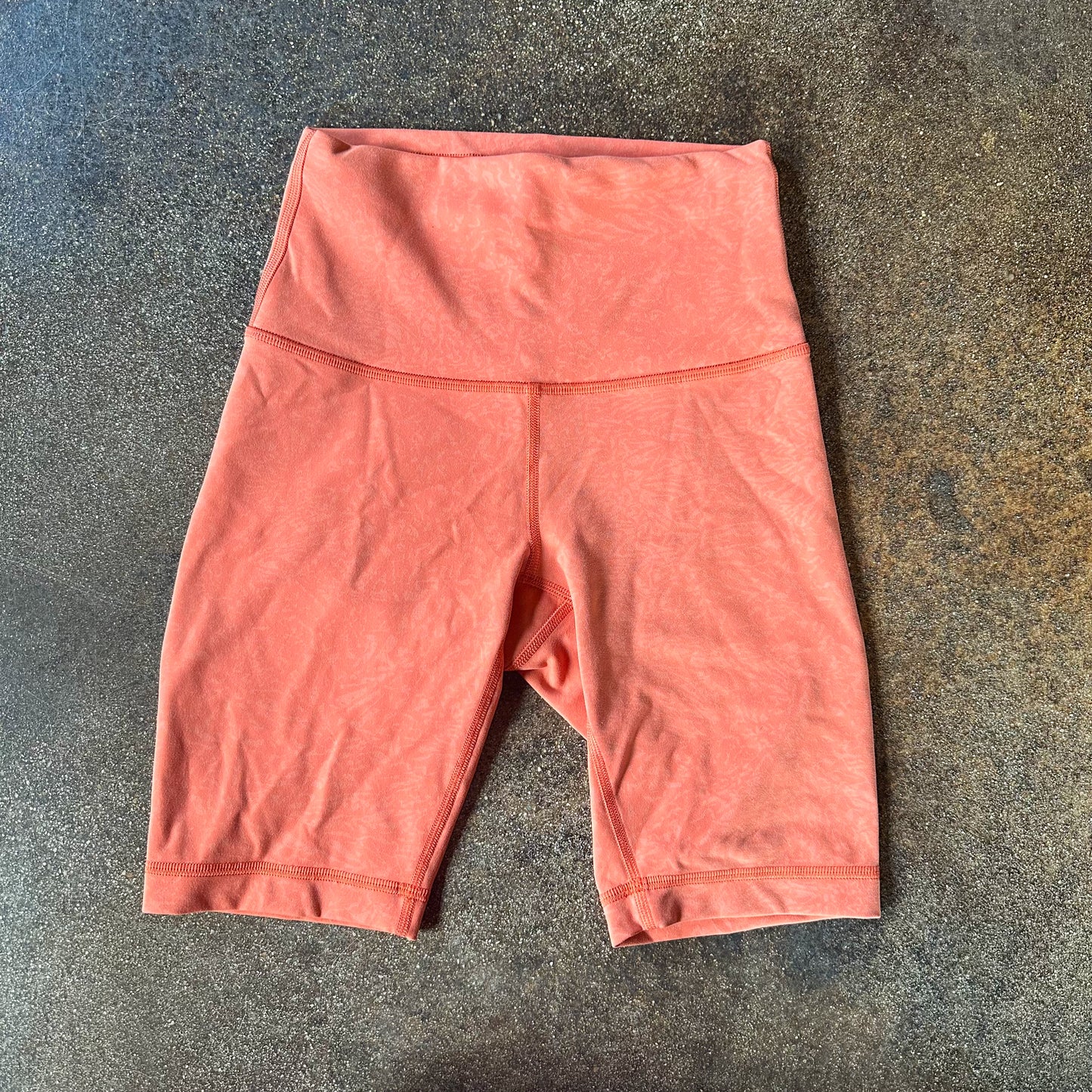 Size Crunch Warm Coral Wunder Train Short 8”