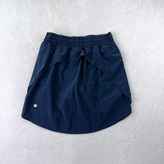 Size 6 True Navy Hotty Hot High-Rise Skirt
