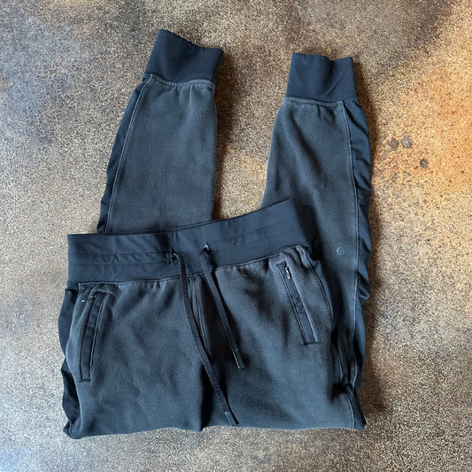 Size 4 Black Get Going Jogger 28.5”