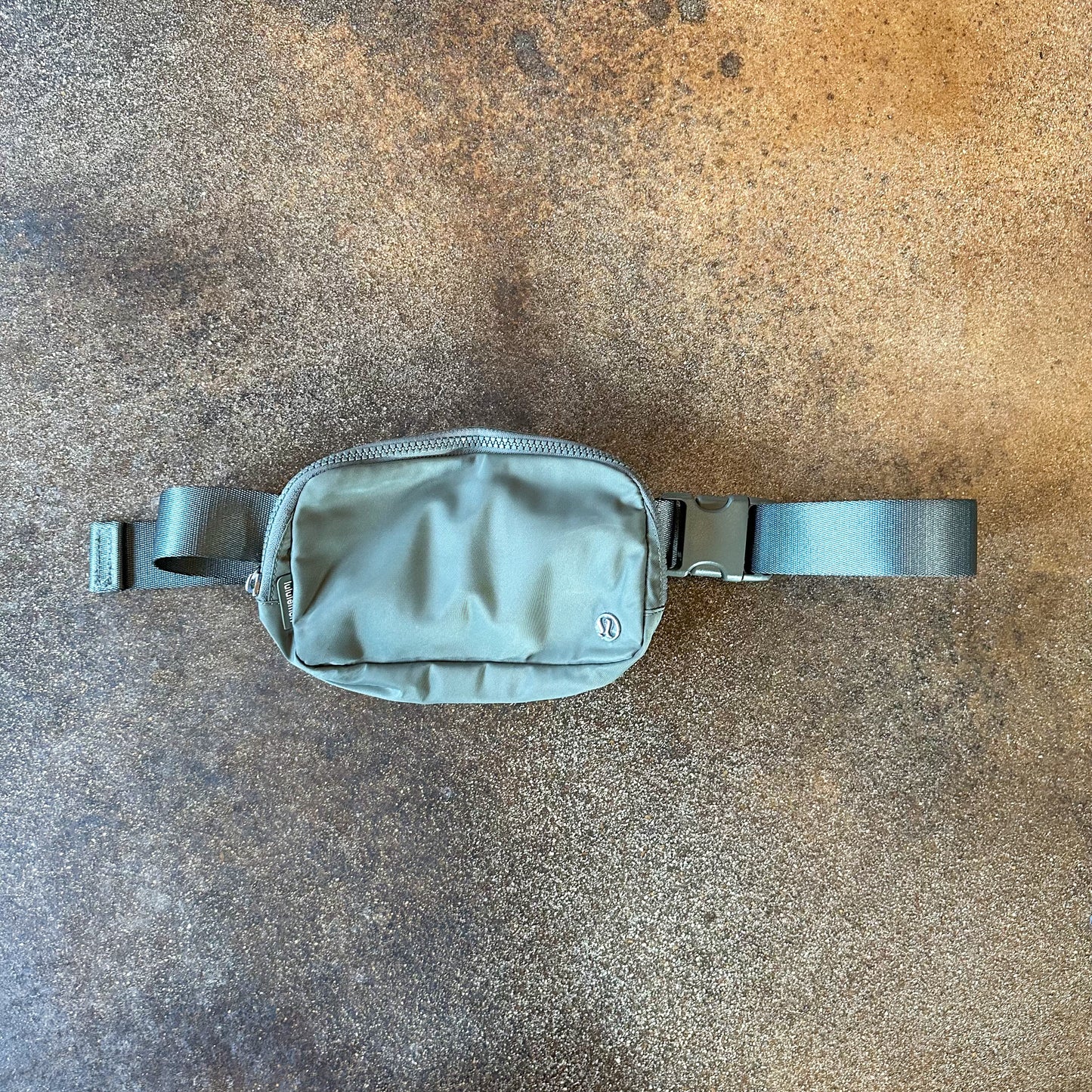 Sage Everywhere Belt Bag