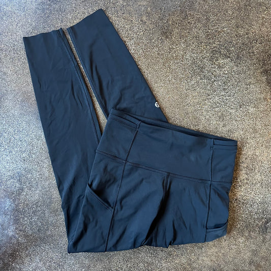 Size 4 Black Fast & Free Legging 25”