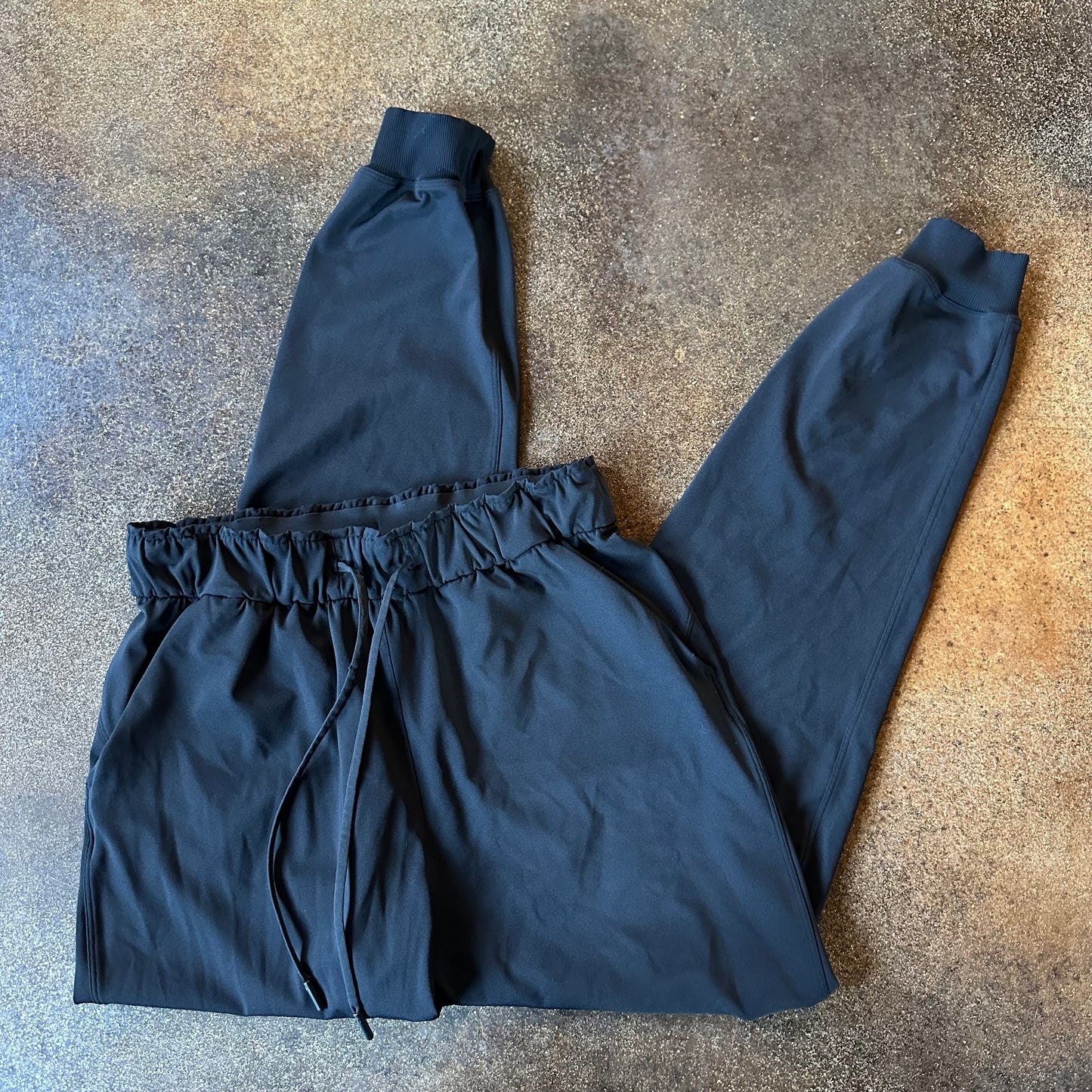 Size 6 Black Keep Moving Jogger