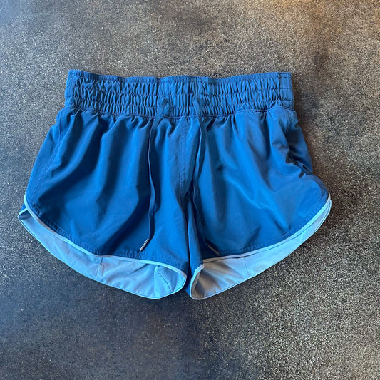Size 4 Ink Blue/Daydream Choose A Side Short 3” *reversible