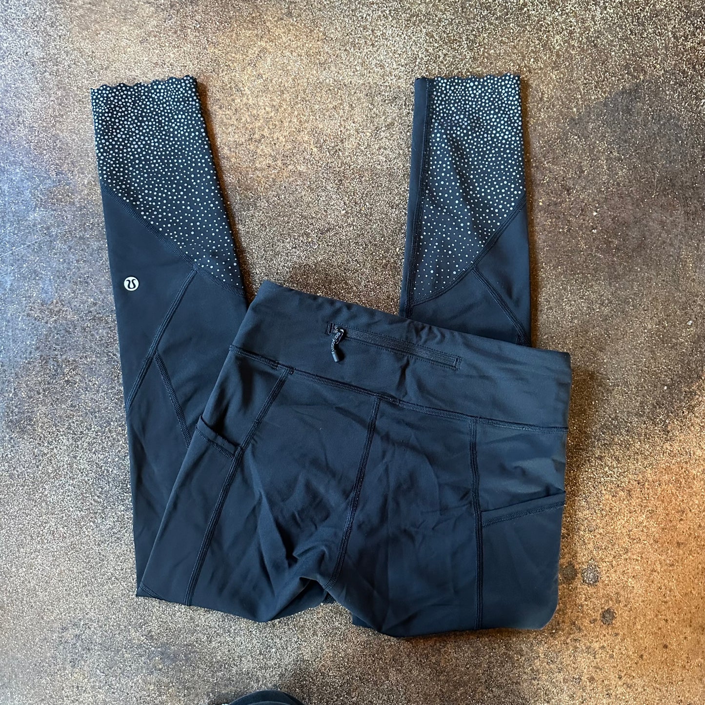 Size 4 Black Tight Stuff Tight 25”