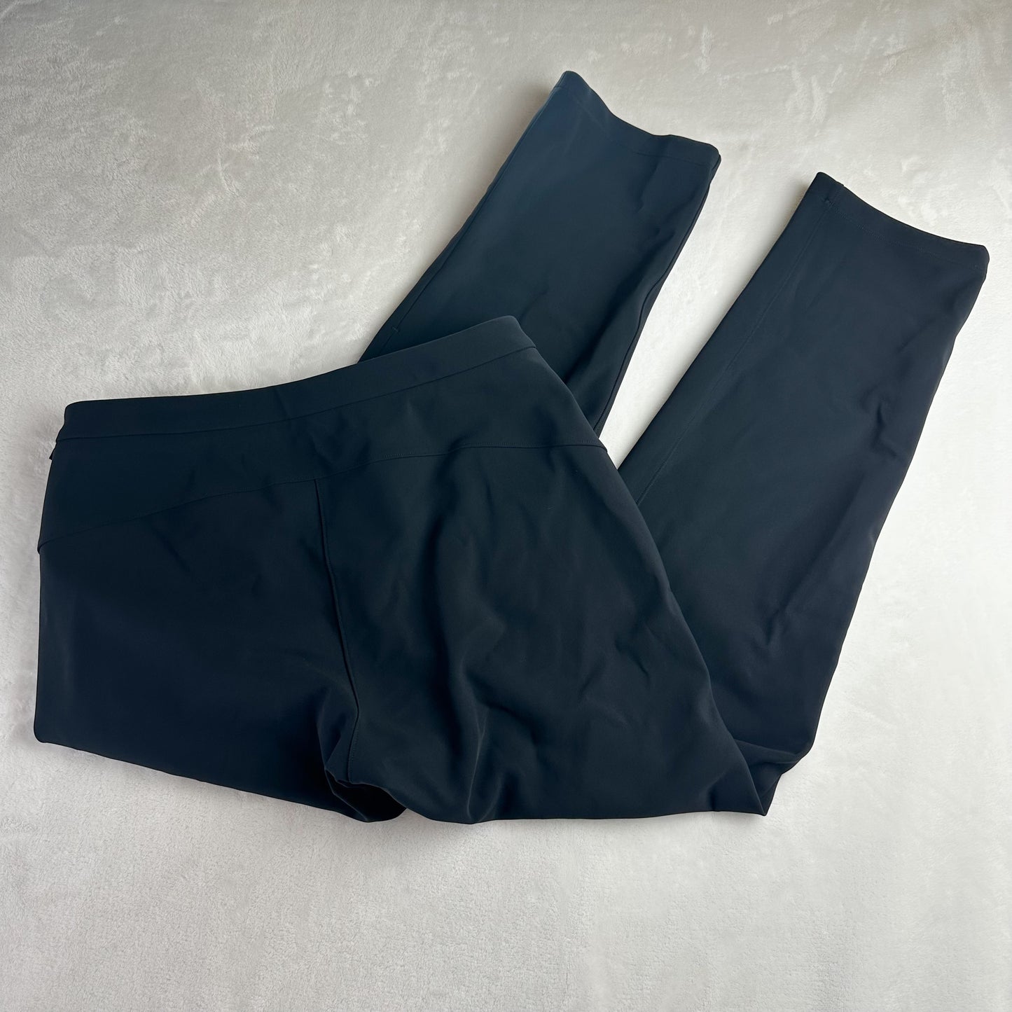 Size 8 Black On The Move Pant 28”