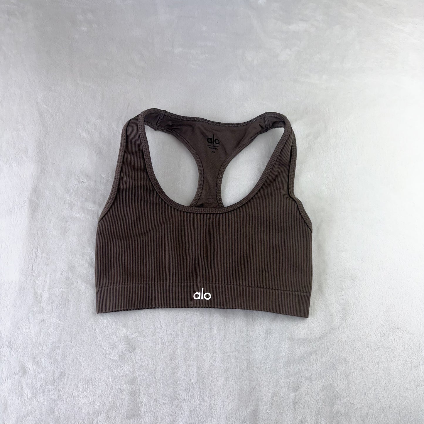 Size XS Hot Cocoa Alo Yoga Seamless Rib Sports Bra