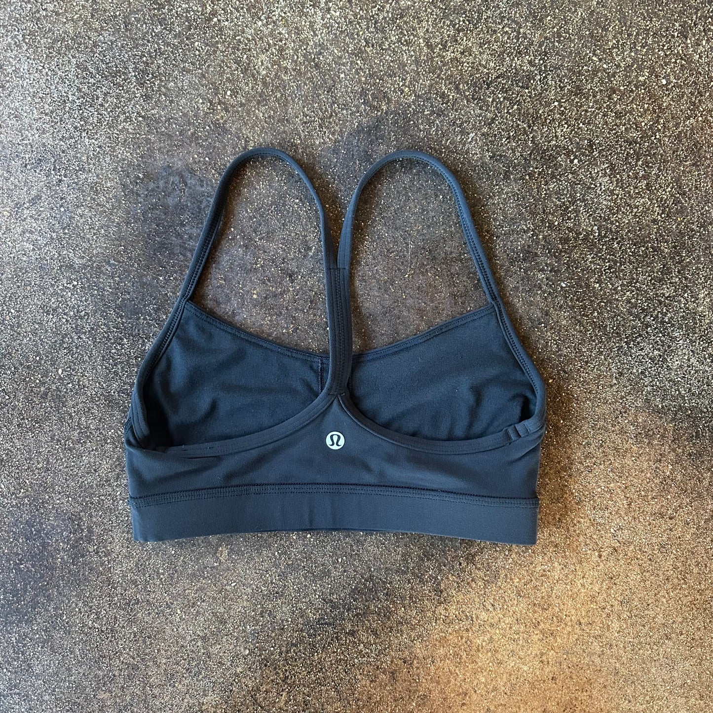 Size 4 Black Flow Y Bra