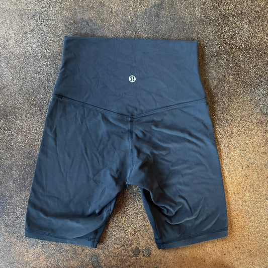 Size 2 Black Align 8”