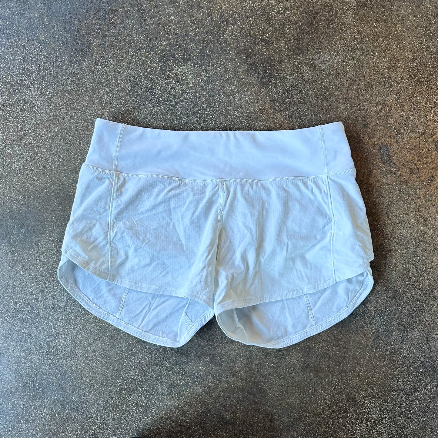 Size 4 White Speed Up Short 4”