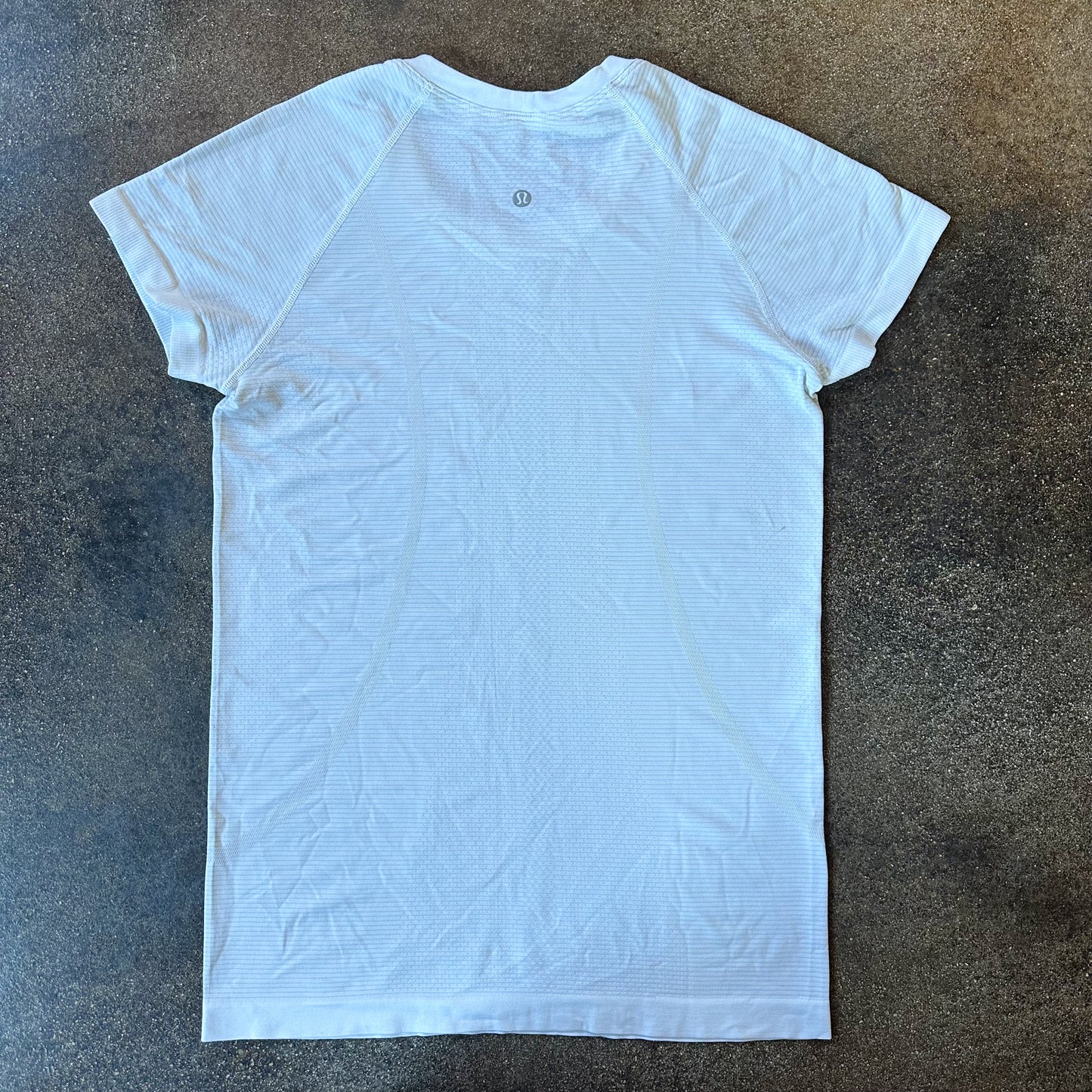 Size 8 White Swifly Short Sleeve 2.0