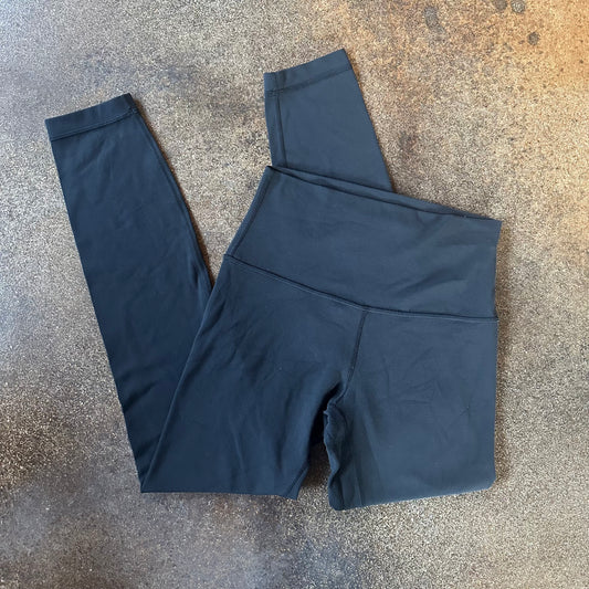 Size 4 Black Align Legging 25”