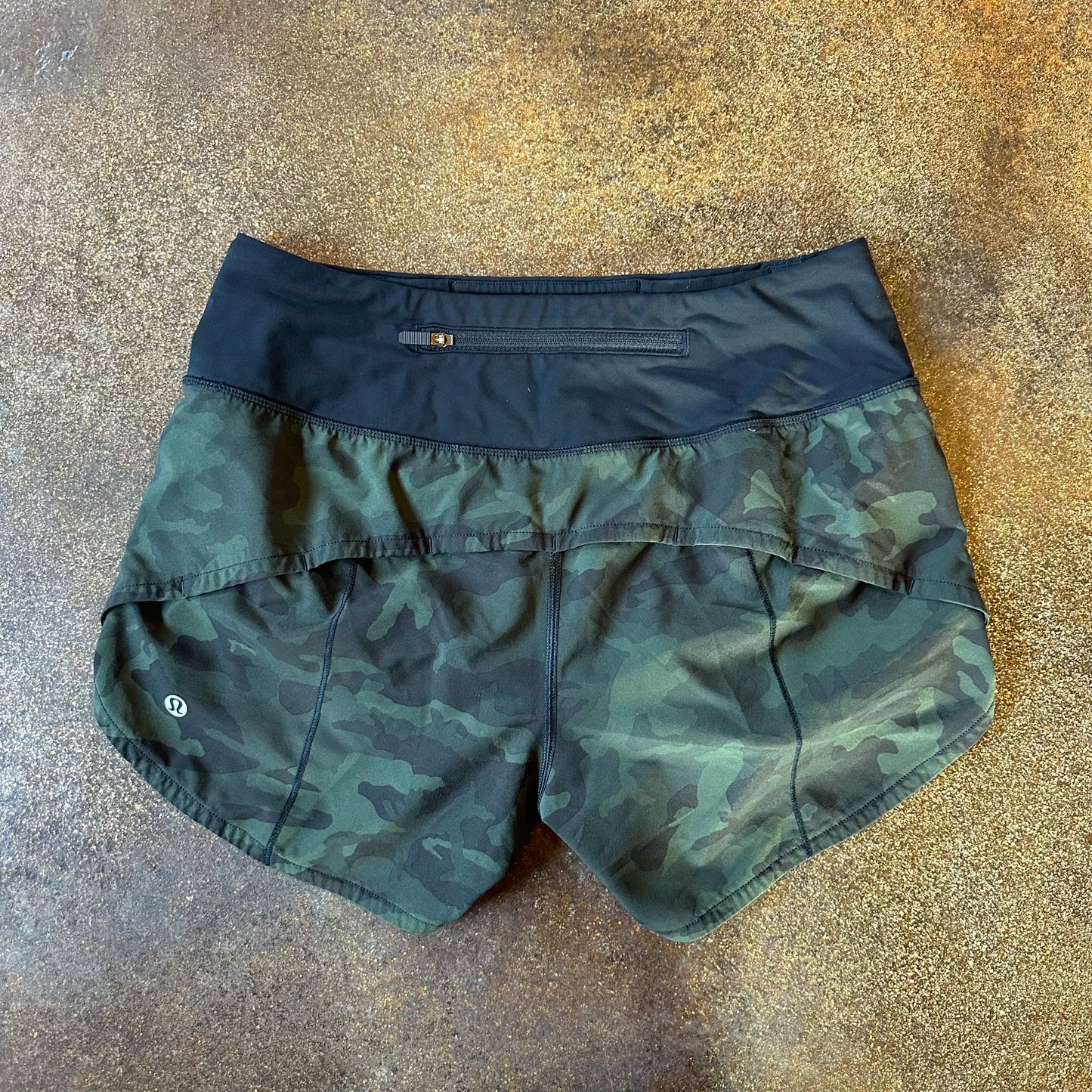 Size 4 Incognito Camo Multi Gator Green/Black Speed Up 4”