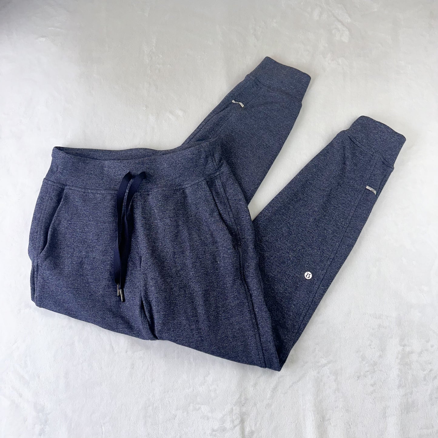 Size 4 Heathered Deep Navy Ready to Rulu Jogger 29”