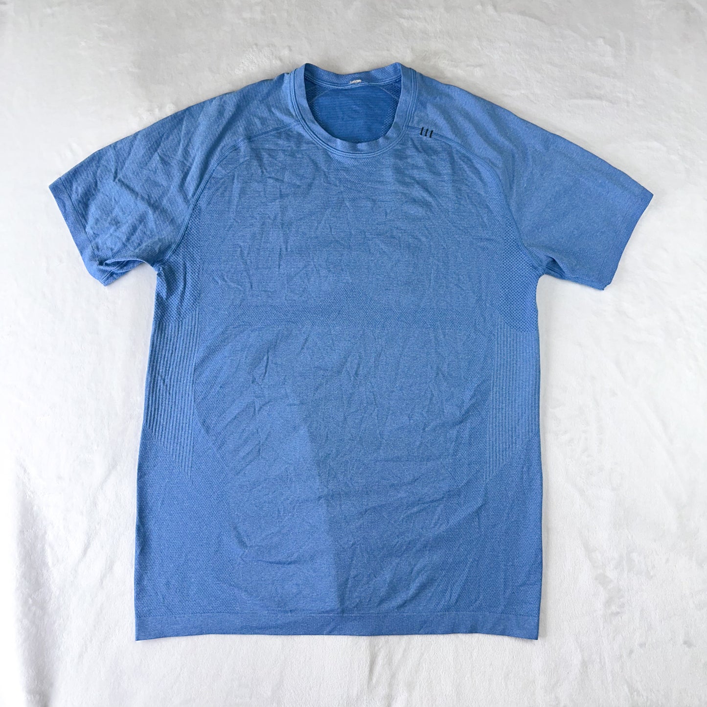 Size M Sky Blue Training Short Sleeve