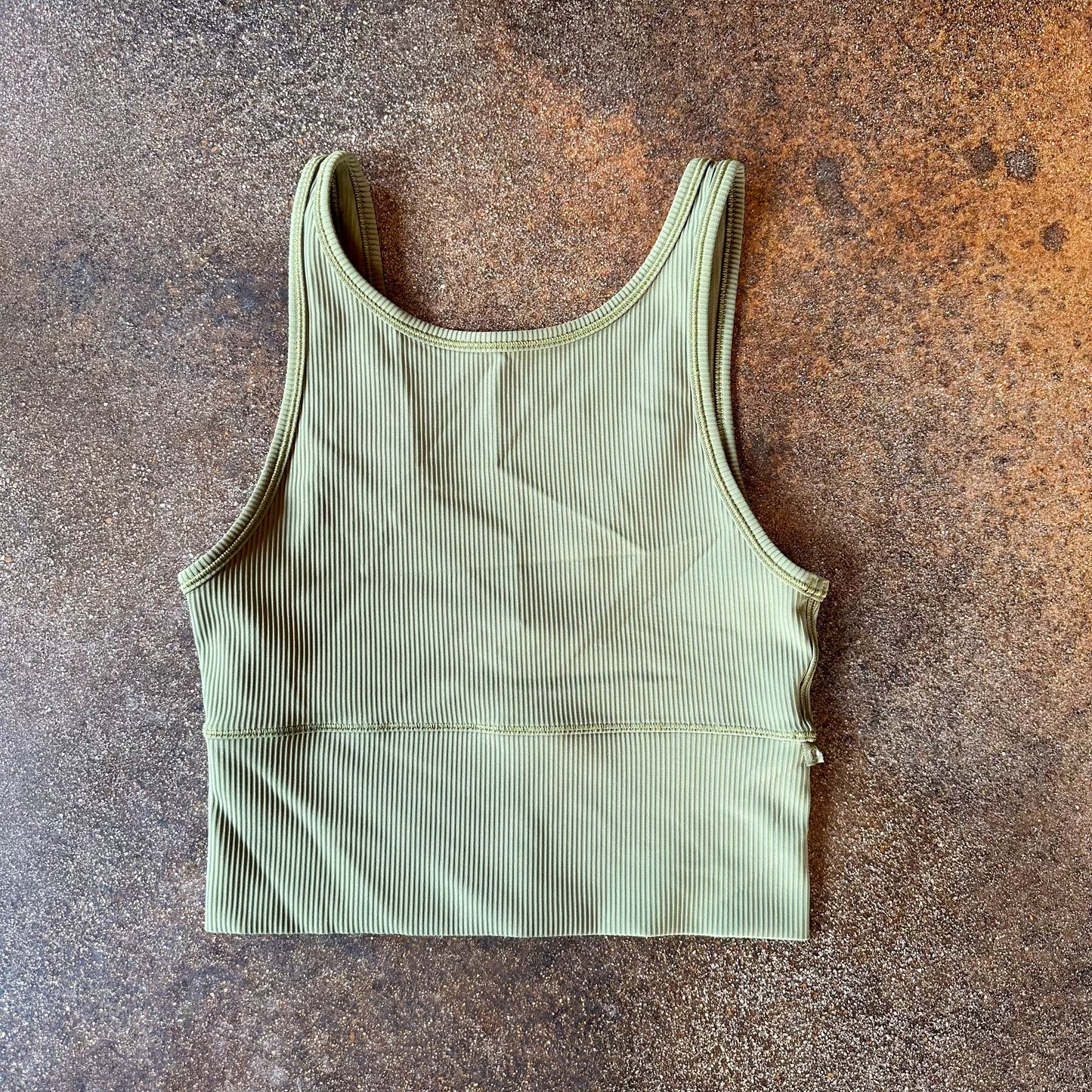 Size 4 Bronze Green Power Pivot Ribbed Tank