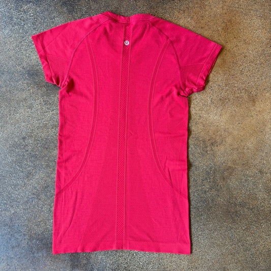 Size 6 Dark Red Swifly Short Sleeve