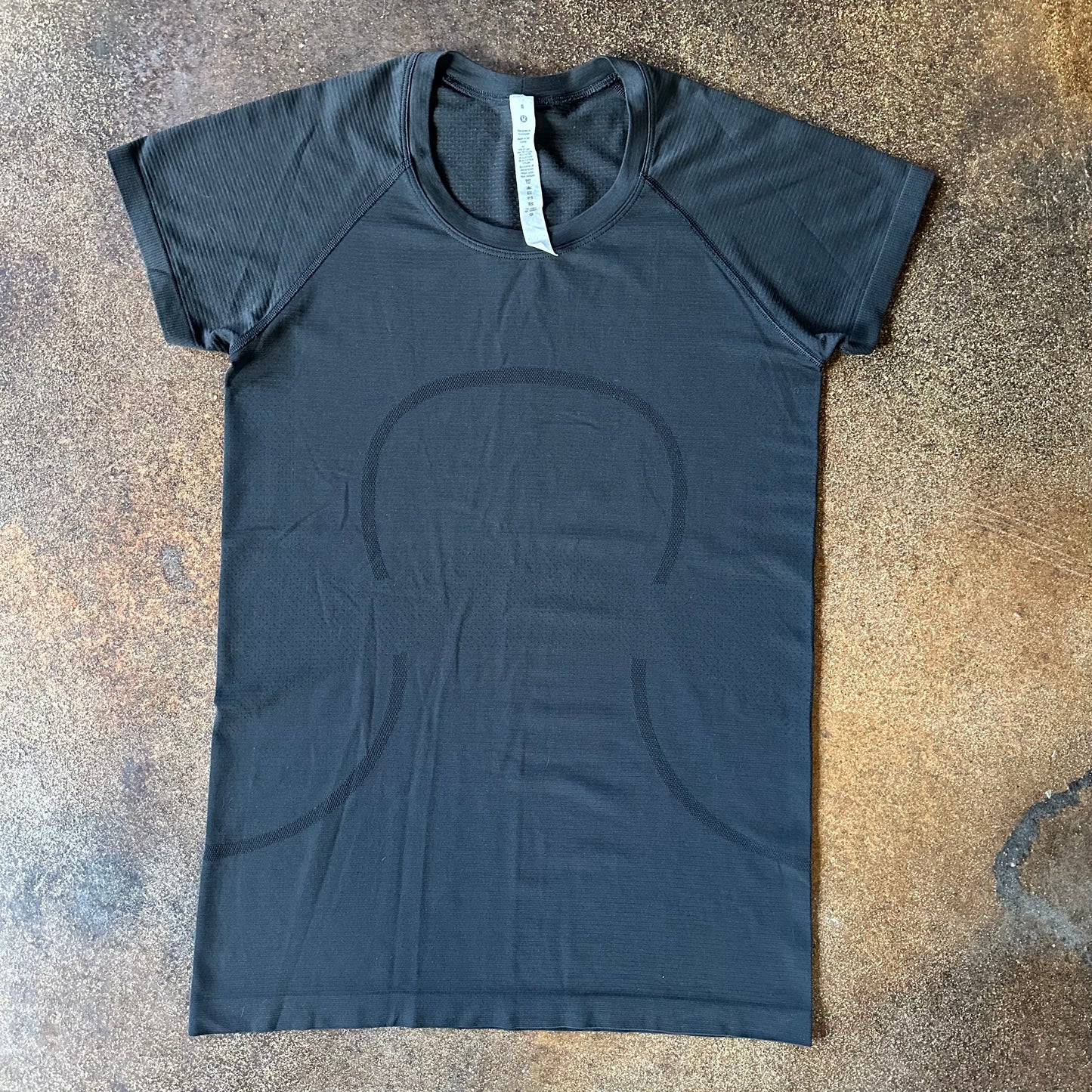 Size 8 Black Swifly Short Sleeve