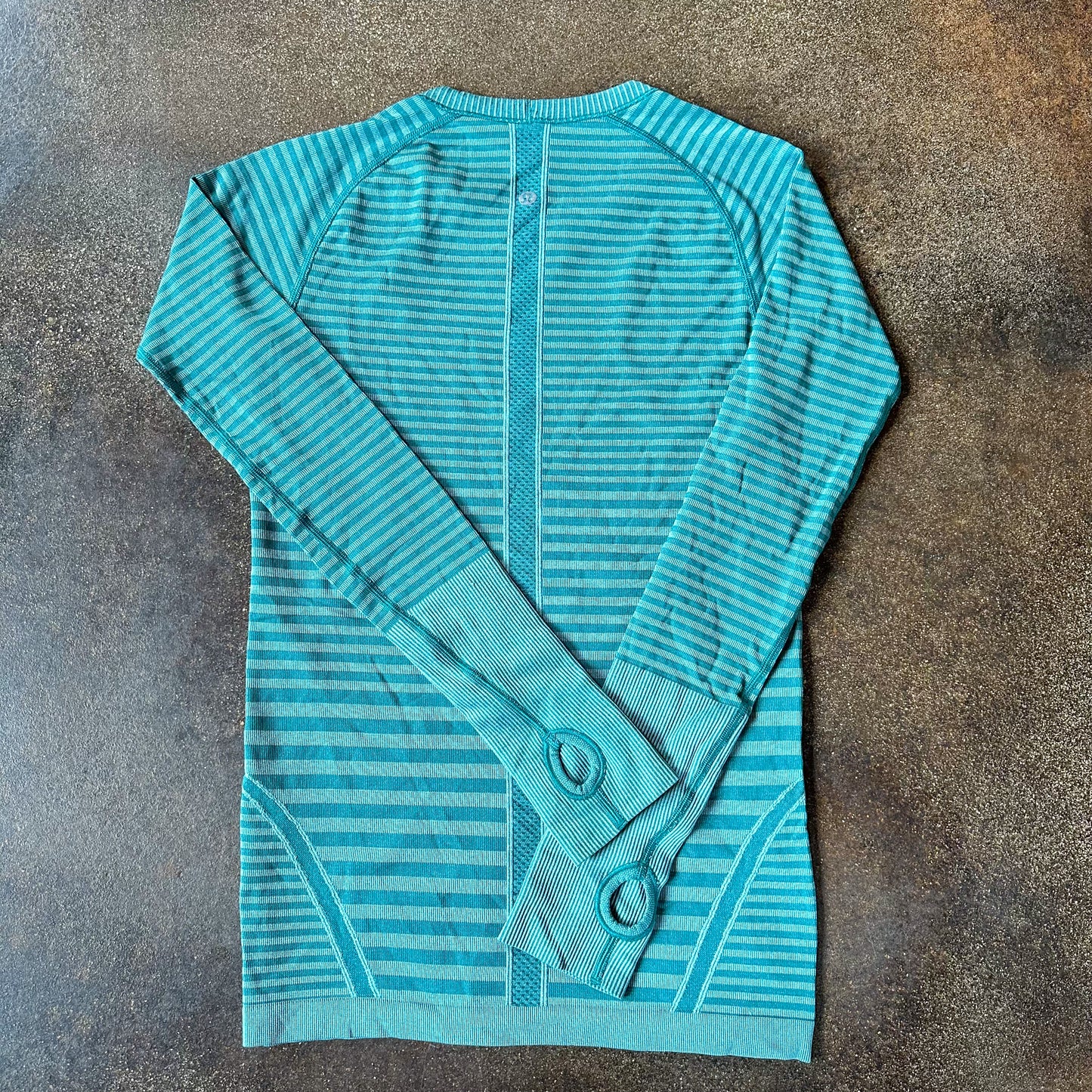 Size 6 Heathered Forage Teal Swifly Long Sleeve