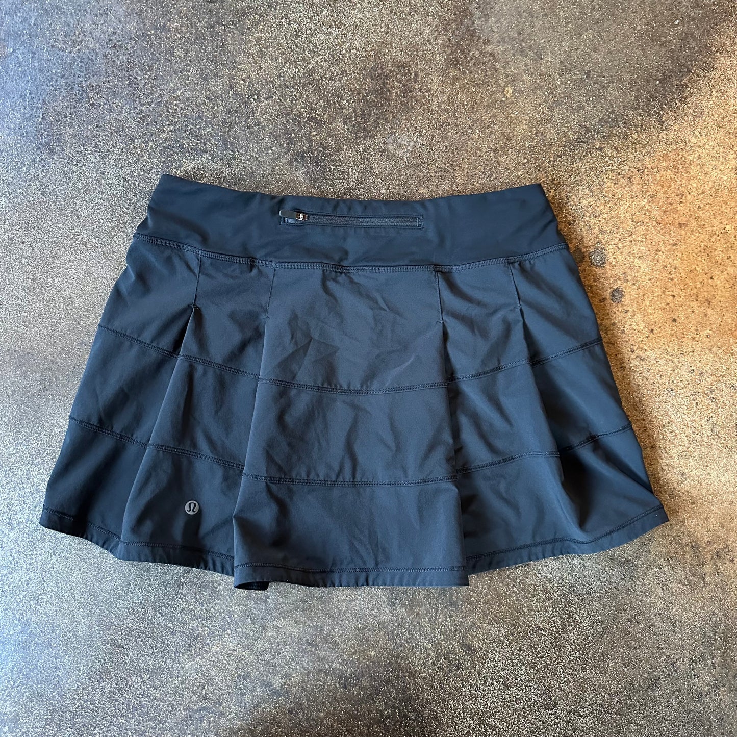 Size 8 Black Pace Rival Skirt 15”