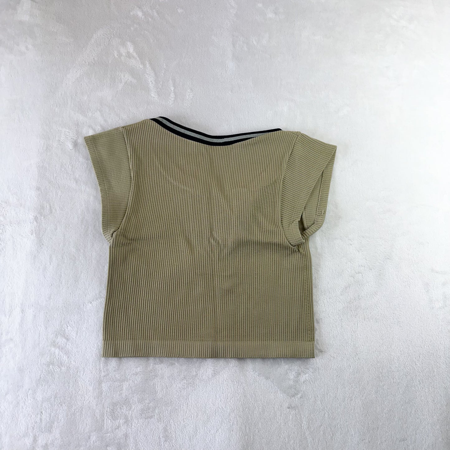 Size XS/S Light Green Urban Outfitters Out From Under Go For Gold Seamless Top