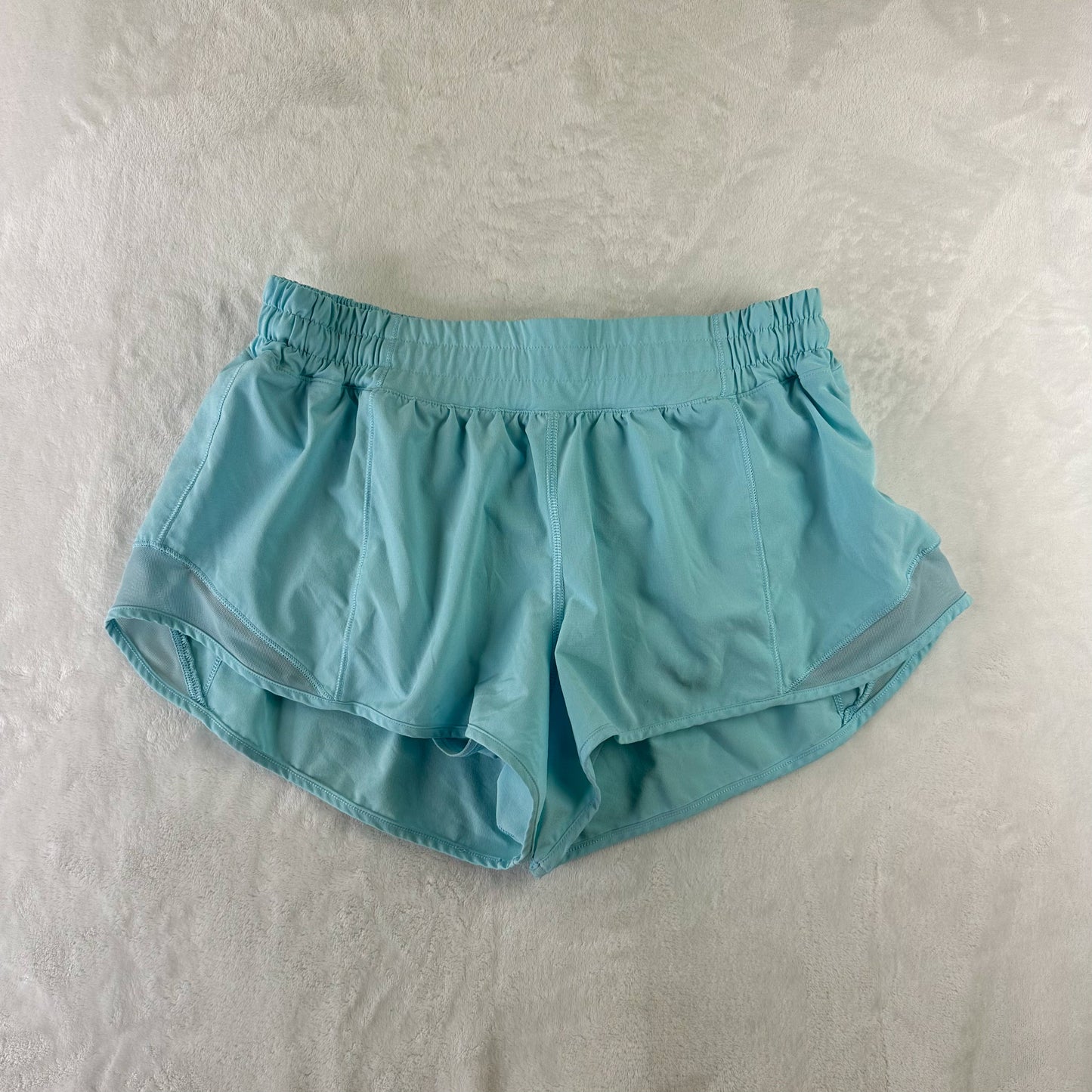 Size 10 Icing Blue Hotty Hot 2.5”
