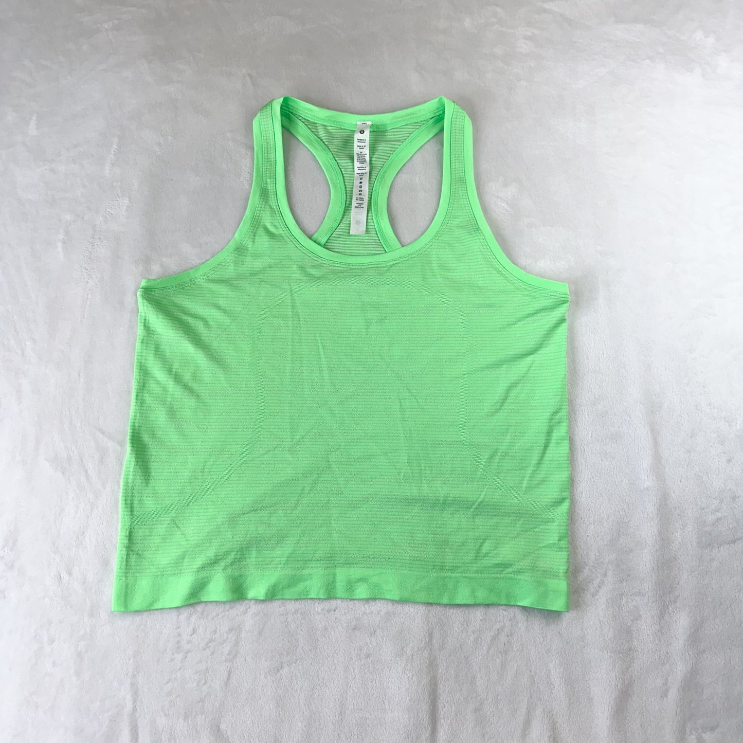 Size 8 Fluid Wave Pistachio Swifly Tank 2.0 *race length