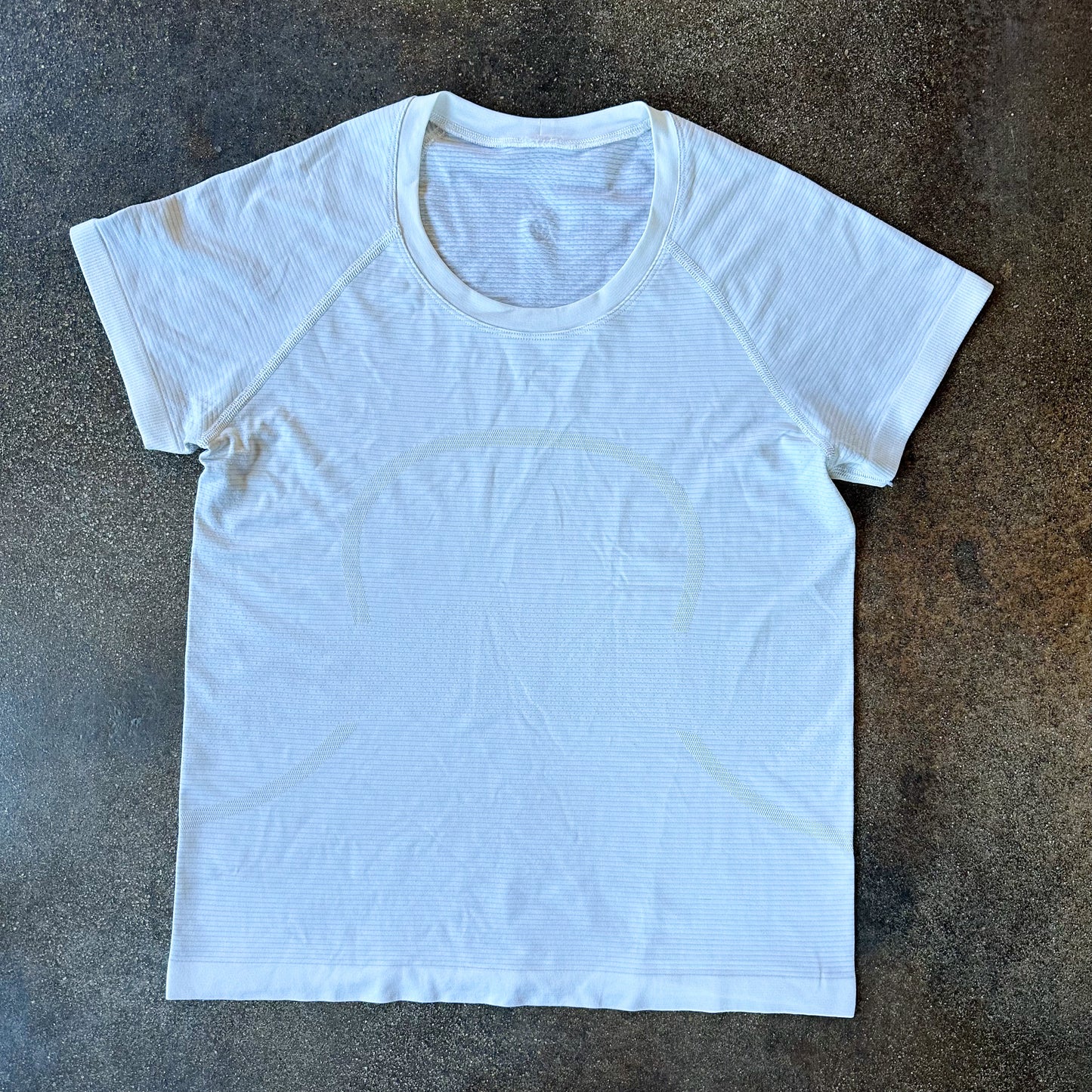 Size 8 White Swifly Short Sleeve *race length