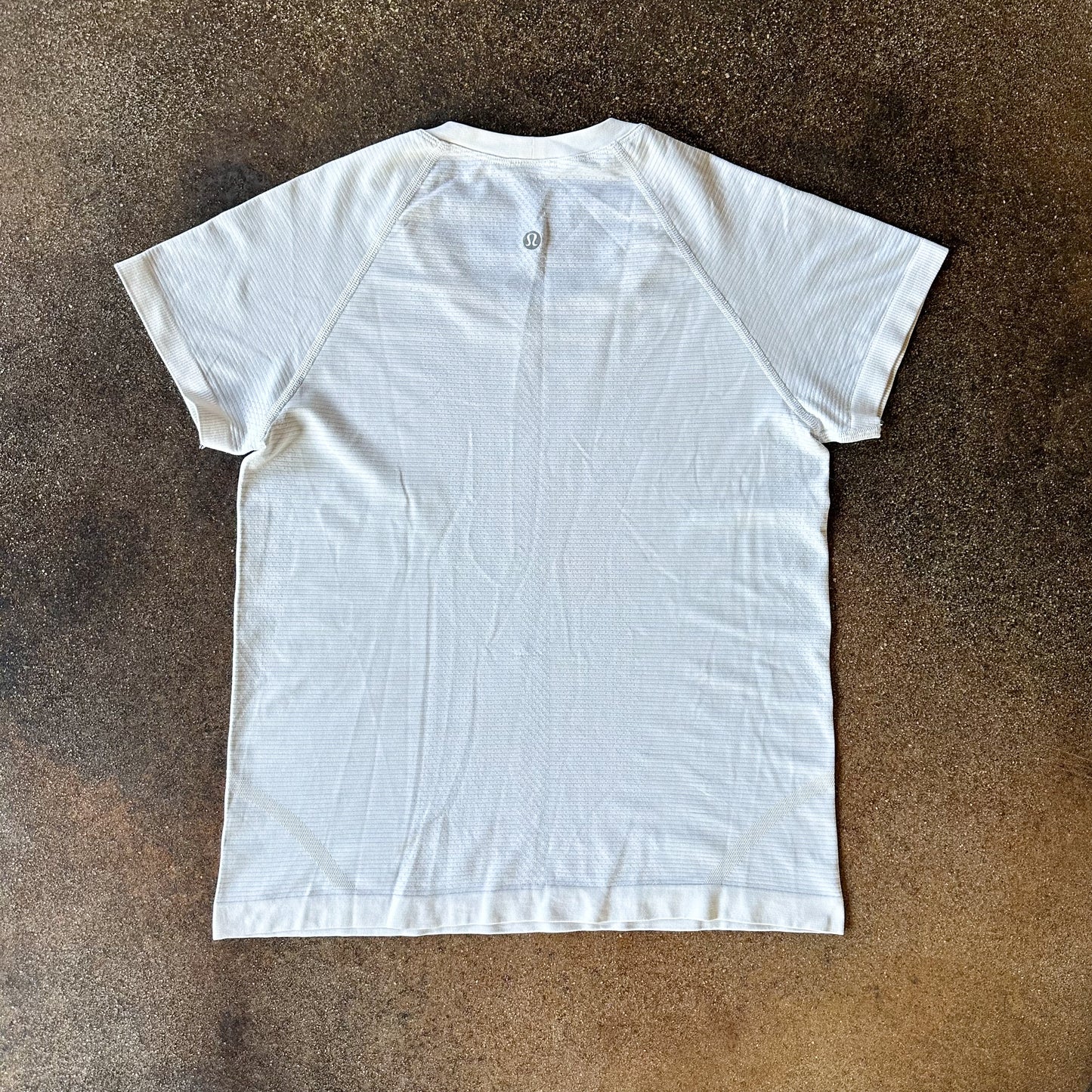 Size 8 White Swifly Short Sleeve *race