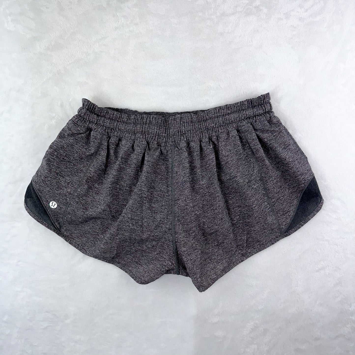 Size 10 Heathered Grey Hotty Hot Short 2.5”