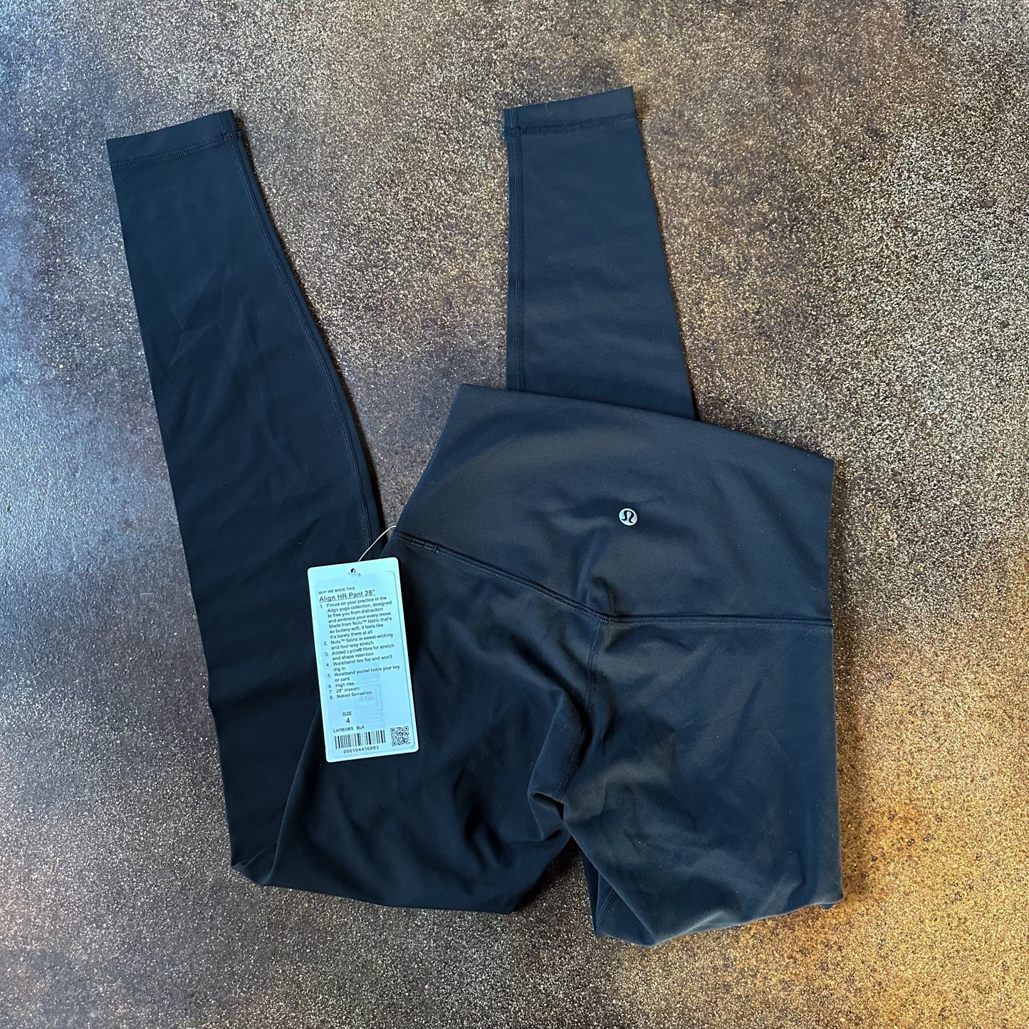 Size 4 Black BNWT Align Legging 28”