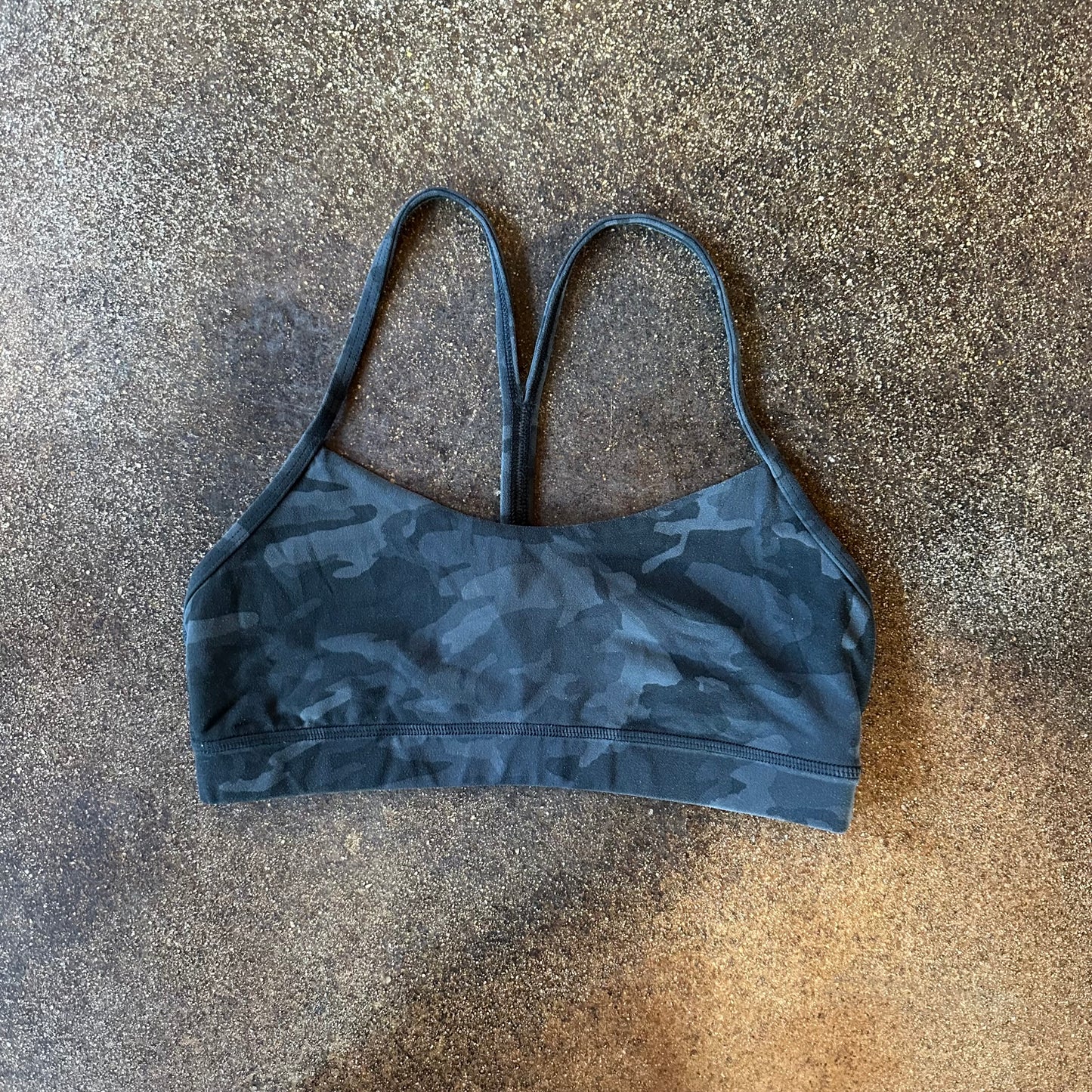 Size 8 Incognito Camo Multi Grey Flow Y Bra